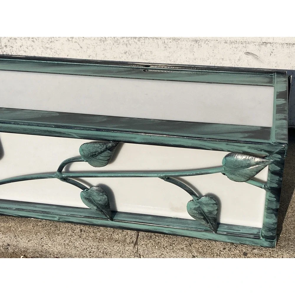 Vintage Tiffany Vines Bathroom Vanity Light Fixtures, 24 Inch 4 Bulbs 120 Volts